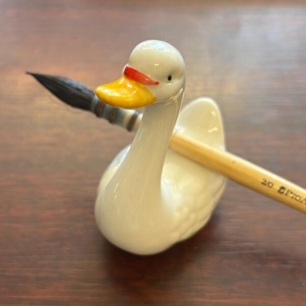 Ceramic Swan Brush-rest